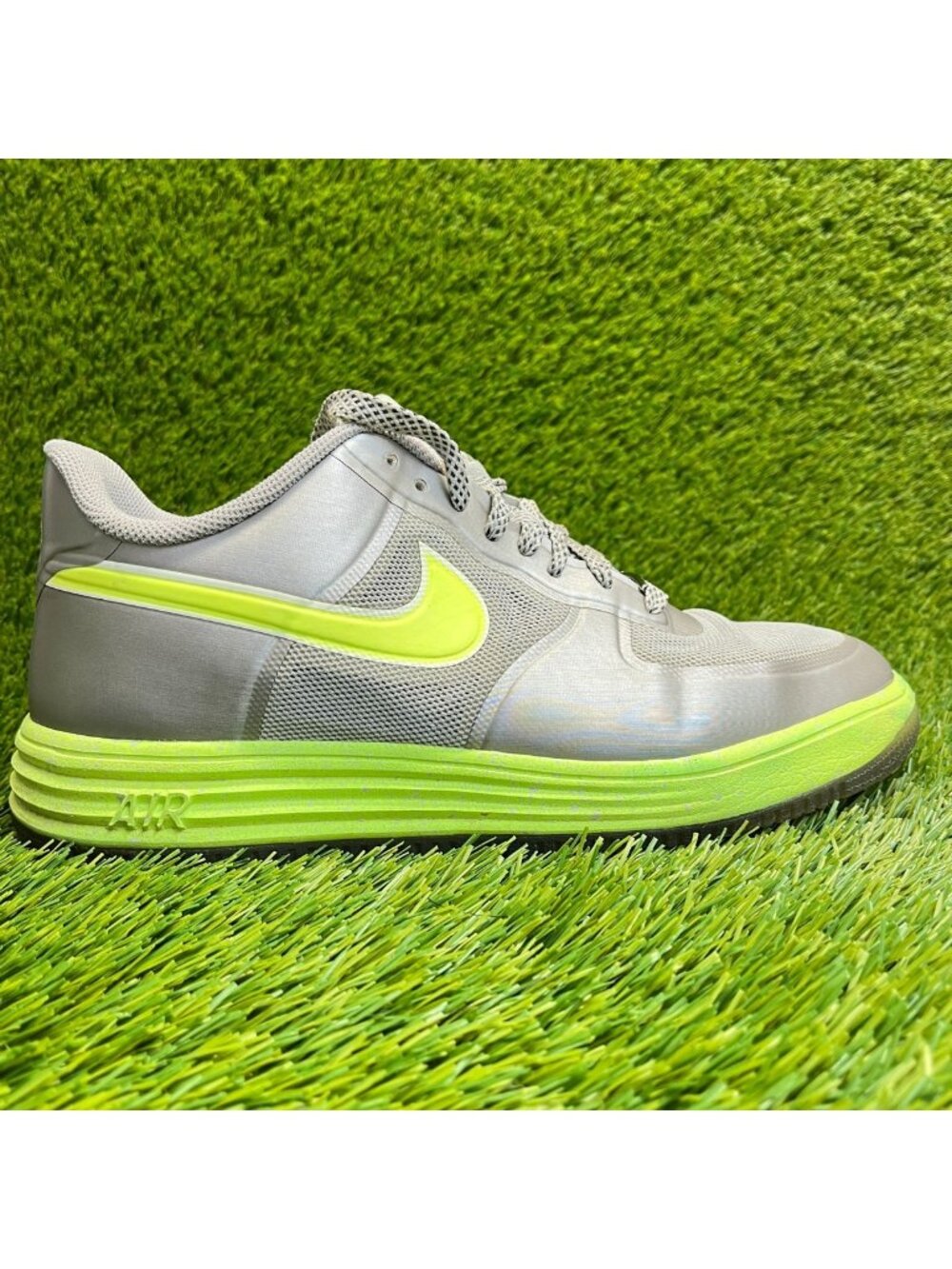 Nike Lunar Force 1 Fuse Mens Size 8.5 Silver Athletic Running Shoes Sneakers